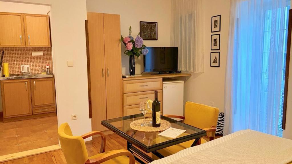 Apartments Nautica Herceg Novi Eksteriør billede